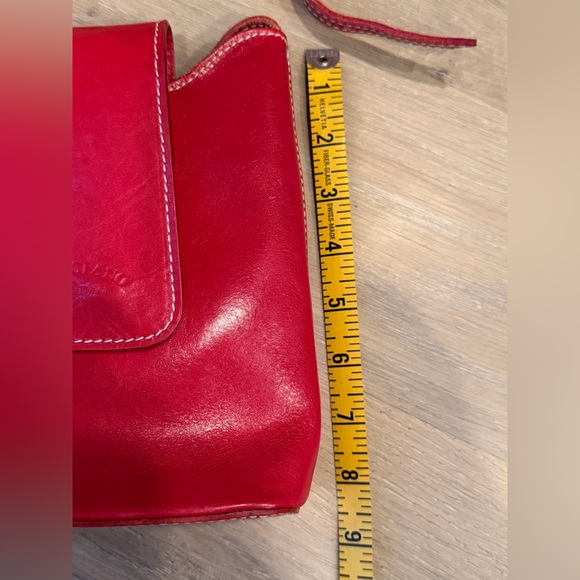 Vibrant Red Leather Crossbody Bag with Glossy Finish - Picture 12 of 14